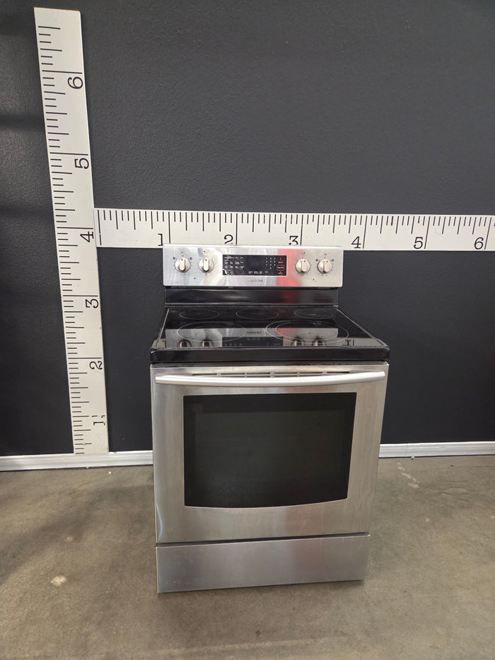 67190 Stainless Steel Electric Range Oven