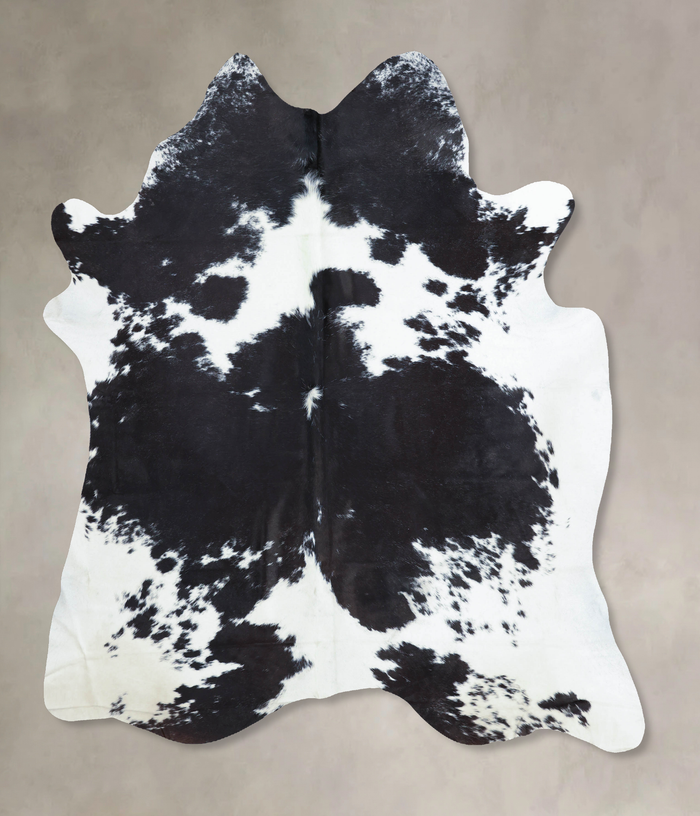 Black and White Cowhide Rug #B9576