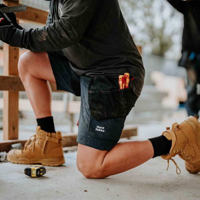Hard Yakka Men's Toughmaxx Lite Holster Pocket Shorts True Navy