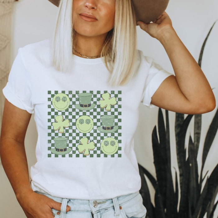 Retro Leprachaun-Shamrock-Smile Checkered St. Patrick's Day T-Shirt (S-2XL) - Trendznmore